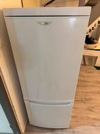 Koel-vrieskombinatie Zanussi, Ophalen, 150 tot 200 liter, Gebruikt, Met aparte vriezer