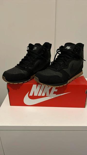 Nike MD Runner 2 Mid premium 