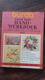 Burda, Groot bont handwerkboek,  deel 2, Ophalen of Verzenden, Breien en Haken