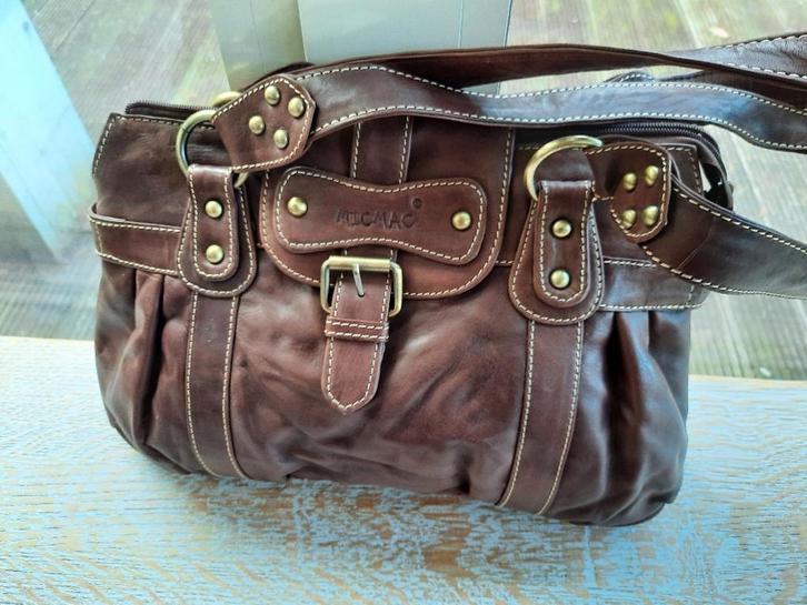 Stoere schoudertas MICMAC, Sieraden, Tassen en Uiterlijk, Tassen | Schoudertassen, Zo goed als nieuw, Overige merken, Bruin, Leer