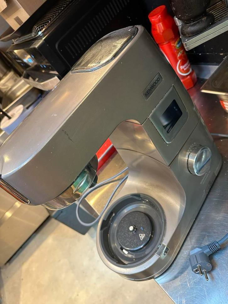 Kenwood Chef Titanium Patissier XL, Witgoed en Apparatuur, Keukenmixers, Zo goed als nieuw, 4 liter of meer, 3 snelheden of meer
