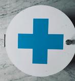 Vintage Medicijnkastje - Praktisch & Stijlvol, Huis en Inrichting, Woonaccessoires | Kisten, Gebruikt, 50 tot 100 cm, Ophalen of Verzenden