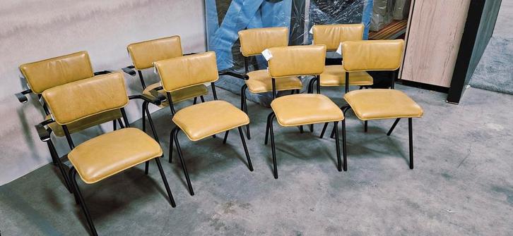 Stoel L'ancora africa leder Mosterd z.arm en m.arm NIEUW, Huis en Inrichting, Stoelen, Nieuw, Vijf, Zes of meer stoelen, Leer