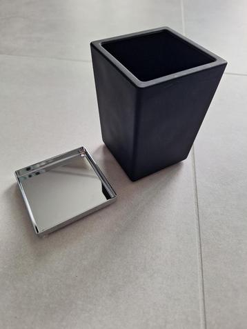 Windisch tumbler/bekerhouder nieuw beschikbaar voor biedingen