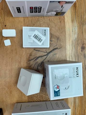Nuki smartlock 4th + keypad 2!! beschikbaar voor biedingen
