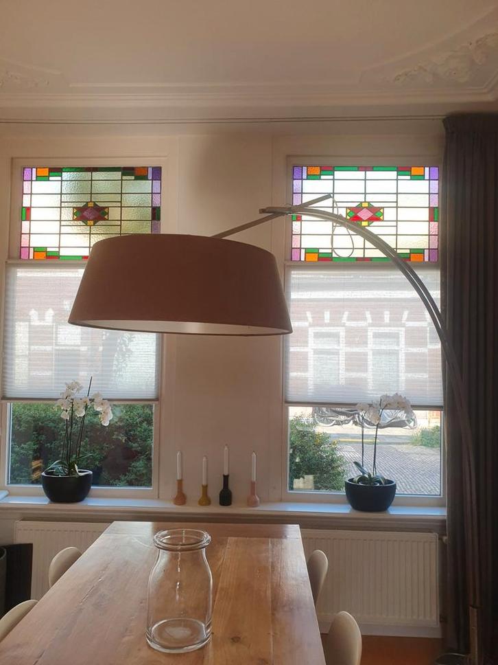 Grote design booglamp met dimlicht, Huis en Inrichting, Lampen | Lampenkappen, Gebruikt, 50 cm of meer, Rond, Ophalen of Verzenden