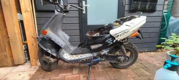 Peugeot Speedfight 2 Onderdelen beschikbaar voor biedingen