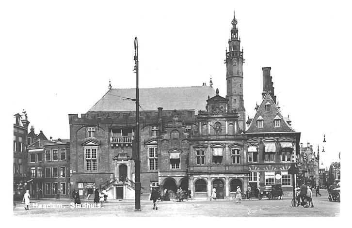 943655 Haarlem NH Stadhuis Mooie oude kaart Onbeschreven, Verzamelen, Ansichtkaarten | Nederland, Ongelopen, Noord-Holland, 1940 tot 1960