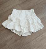 Witte broekrok met detail en rits van Lvcilia LAATSTE KANS, Ophalen of Verzenden, Zo goed als nieuw, Wit, Boven de knie