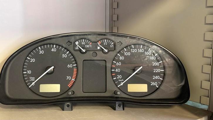 VW Passat B5 Tellerunit, Auto-onderdelen, Dashboard en Schakelaars, Volkswagen, Gebruikt, Ophalen