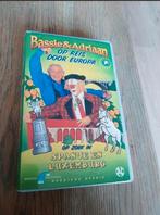 Bassie en Adriaan op reis door Europa deel 6 videoband., Cd's en Dvd's, VHS | Kinderen en Jeugd, Gebruikt, Alle leeftijden, Kinderprogramma's en -films
