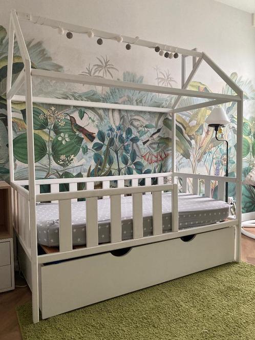 Custom Made Kids Bed with Storage Drawer & Canopy Tent, Huis en Inrichting, Slaapkamer | Bedden, Zo goed als nieuw, Eenpersoons
