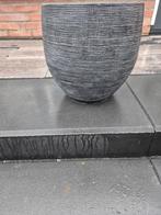 Grote grijze bloempot, Tuin en Terras, Bloempotten, 25 tot 40 cm, Overige materialen, Gebruikt, Rond