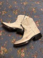 Leren laarsjes cowboy look - maat 37, Kleding | Dames, Schoenen, Ophalen of Verzenden, Zo goed als nieuw, Wit, Lage of Enkellaarzen