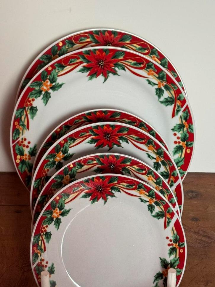 Kerst servies Kerstservies 2 pers. 10 delen, Huis en Inrichting, Keuken | Servies, Zo goed als nieuw, Bord(en), Overige stijlen