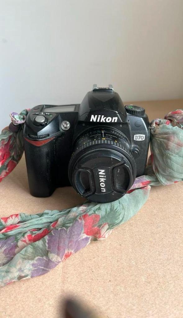 NIKON D70 body + 50mm lens, Audio, Tv en Foto, Fotocamera's Digitaal, Gebruikt, Spiegelreflex, Nikon, Geen optische zoom, Ophalen