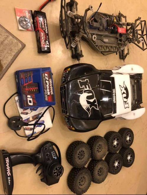 Traxxas slash, Hobby en Vrije tijd, Modelbouw | Radiografisch | Auto's, Gebruikt, Auto offroad, Elektro, Schaal 1:10, RTR (Ready to Run)