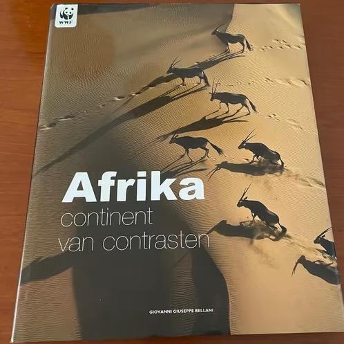 Boek Afrika / continent van contrast van G Bellani, Boeken, Natuur, Zo goed als nieuw, Natuur algemeen, Verzenden