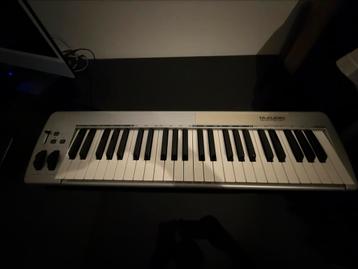 M-Audio Keystation 49 midi keyboard beschikbaar voor biedingen