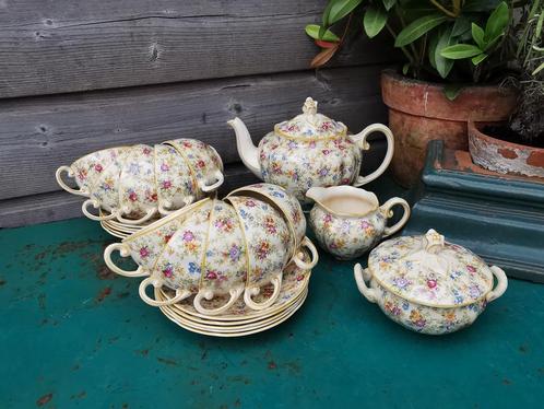 Antiek theeservies compleet springend hert Plazuid Miekje's, Antiek en Kunst, Antiek | Servies compleet, Ophalen