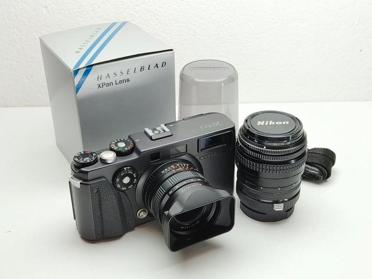 Hasselblad Xpan + 45mm en Nikon 35mm PC Shift, Audio, Tv en Foto, Fotocamera's Analoog, Zo goed als nieuw, Spiegelreflex, Overige Merken