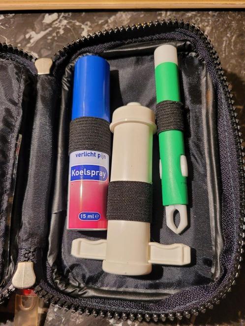 Set t.b.v. tekenbeten en insectensteken. Voor mens en dier., Sport en Fitness, Bergsport en Wandelen, Nieuw, Overige typen, Ophalen of Verzenden