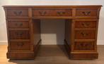 Klassiek Engels Chesterfield bureau 130x70x77 cm, Ophalen