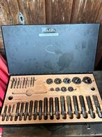 Volkel tap set, Ophalen, Gebruikt, Onbekend, Onbekend