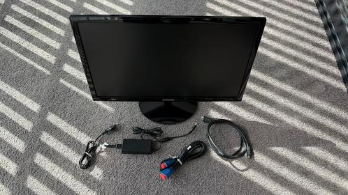 Monitor 21/22 inch Samsung S22D300HY zwart 2x, Computers en Software, Monitoren, Zo goed als nieuw, 60 Hz of minder, HDMI, Kantelbaar
