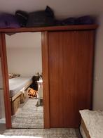 Gratis kledingkast (220x200x60cm) - Beverwijk, Huis en Inrichting, Kasten | Kledingkasten, Ophalen, Gebruikt, 200 cm of meer, Met hangruimte