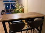 Industriële hoge tafel met 4 loungekrukken, Huis en Inrichting, Tafels | Statafels, Ophalen, Zo goed als nieuw
