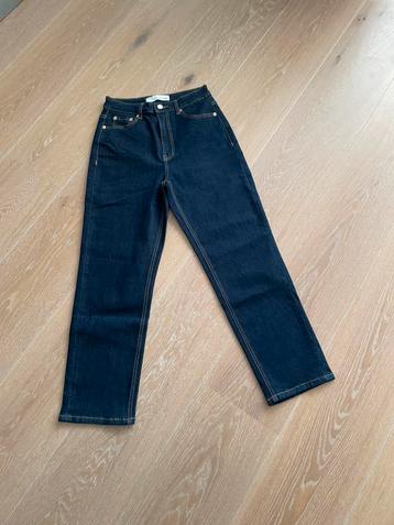 NIEUWE jeans donkerblauw Queen Hearts, maat S/36 beschikbaar voor biedingen