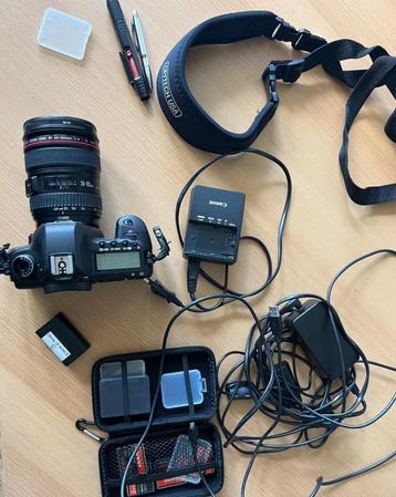 DSLR Cinema Camera Set – Film Rig incl. Monitor, Lens, Power beschikbaar voor biedingen