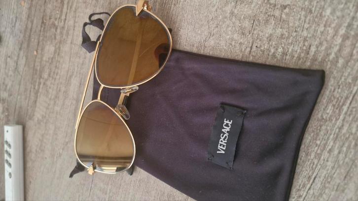 Originele Versace zonnebril, Sieraden, Tassen en Uiterlijk, Zonnebrillen en Brillen | Dames, Zo goed als nieuw, Overige merken