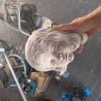 Beeld van meisje (gips), Ophalen