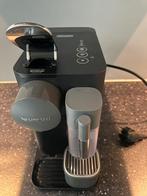 De Longhi Nespresso One koffie machine met melkreservoir @@@, Ophalen of Verzenden, Zo goed als nieuw, Koffiemachine