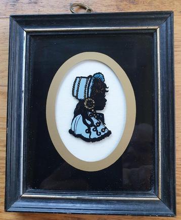 Enid Linder - Miss Angeline - Silhouet op Binnenkant Glas beschikbaar voor biedingen