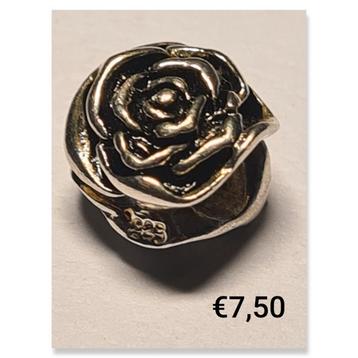 Bedel zilver roos * meer bedels te koop o.a Pandora * beschikbaar voor biedingen