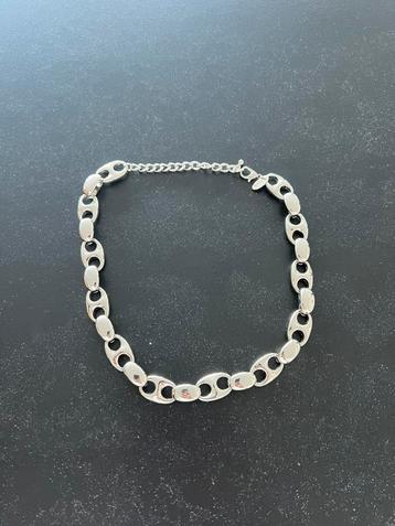 Zilveren ketting (verstelbaar) beschikbaar voor biedingen