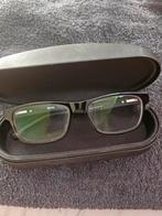 Hugo Boss mf links-2,5 Rechts 0,0 licht meekleurende  glazen, Ophalen of Verzenden, Zo goed als nieuw, Bril