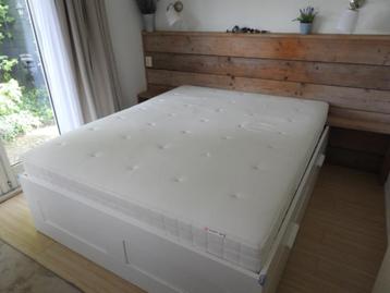 matras 160x200x22 IKEA beschikbaar voor biedingen