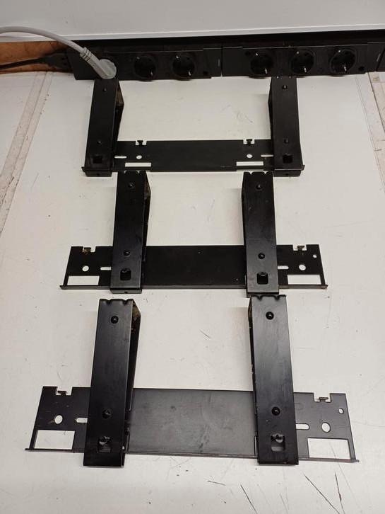 B&O muurbeugels Beomaster 3500 / 313, Audio, Tv en Foto, Overige Audio, Tv en Foto, Gebruikt, Ophalen of Verzenden