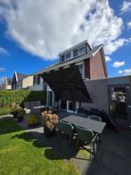 Zweefparasol met verlichting en 90kg voet, Tuin en Terras, Parasols, Ophalen, Kantelbaar, Gebruikt, Zweefparasol