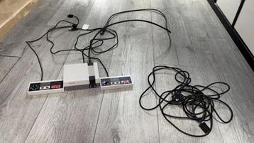 Nintendo NES Classic Mini Console – Zo goed als nieuw!  beschikbaar voor biedingen