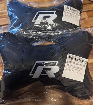 VW R Kussens - Auto Accessoires beschikbaar voor biedingen