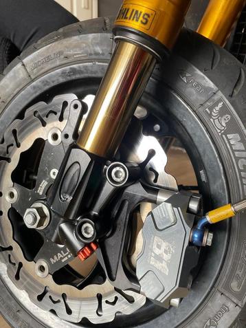 Gilera runner 180cc 8.1 remsysteem malossi wave (onderdelen) beschikbaar voor biedingen