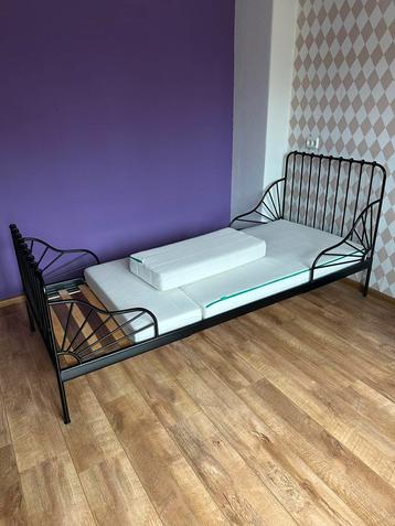 Ikea meegroei bed - 3 maten beschikbaar voor biedingen