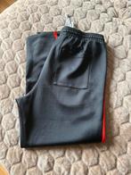 Jack & Jones gave zwarte trainingsbroek mt 34(M), Maat 48/50 (M), Zwart, Ophalen of Verzenden, Zo goed als nieuw