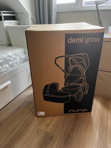 Nuna Demi Grow Duo Complete Set - Frost/Grey beschikbaar voor biedingen