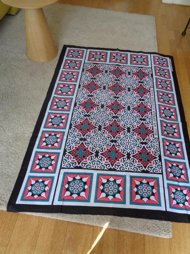 MOMBASA AFRIKAANS picknickkleed, Hobby en Vrije tijd, Picknickmanden, Nieuw, Ophalen of Verzenden